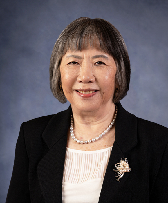 Portrait of QueensCare's Chief Financial Officer Faith Lee